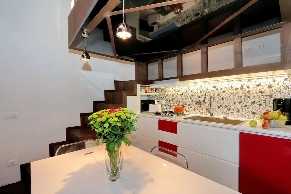Rome Accommodation - Campo de Fiori III