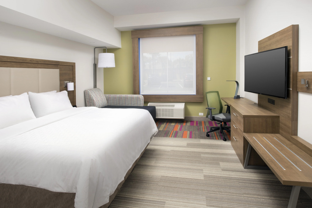 Holiday Inn Express Jacksonville Beach by IHG