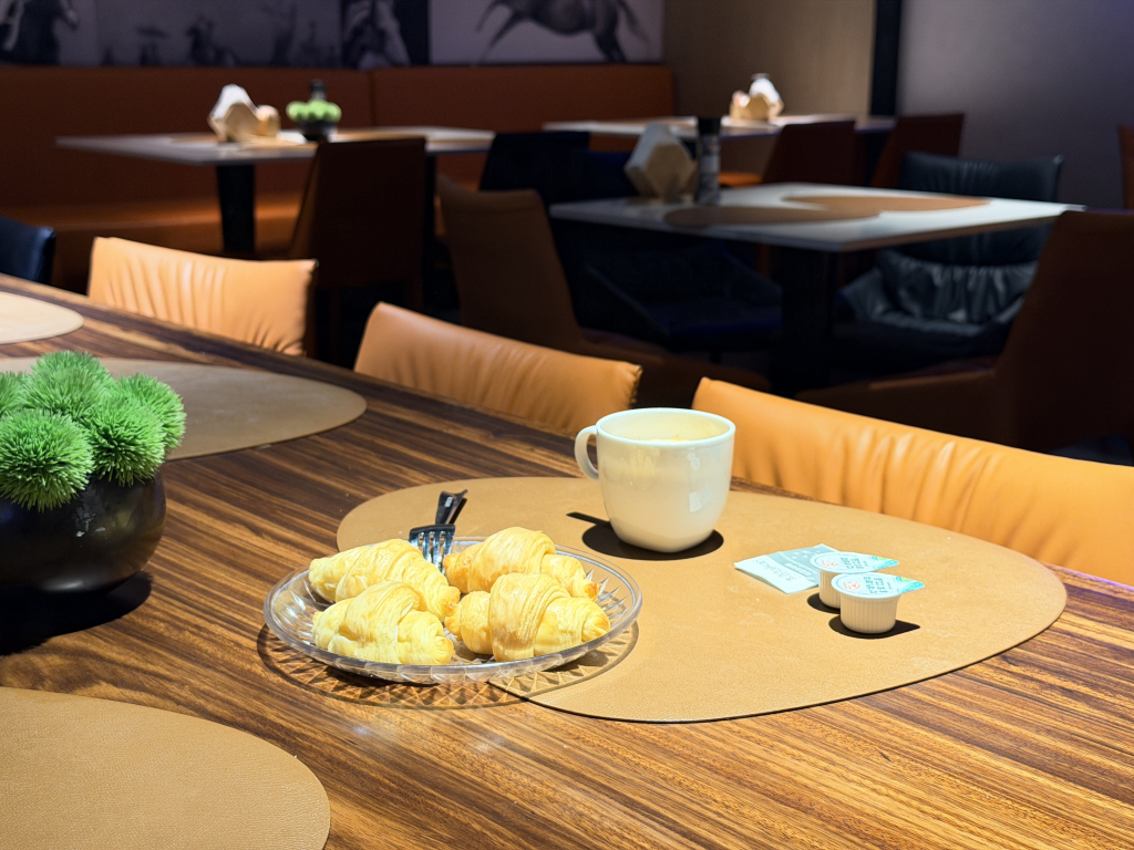 Paco Business Hotel Guangzhou Baiyun Road Branch