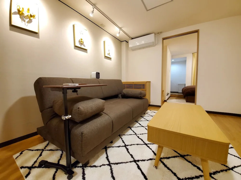 Sakuranomiya Hotel-Self Service