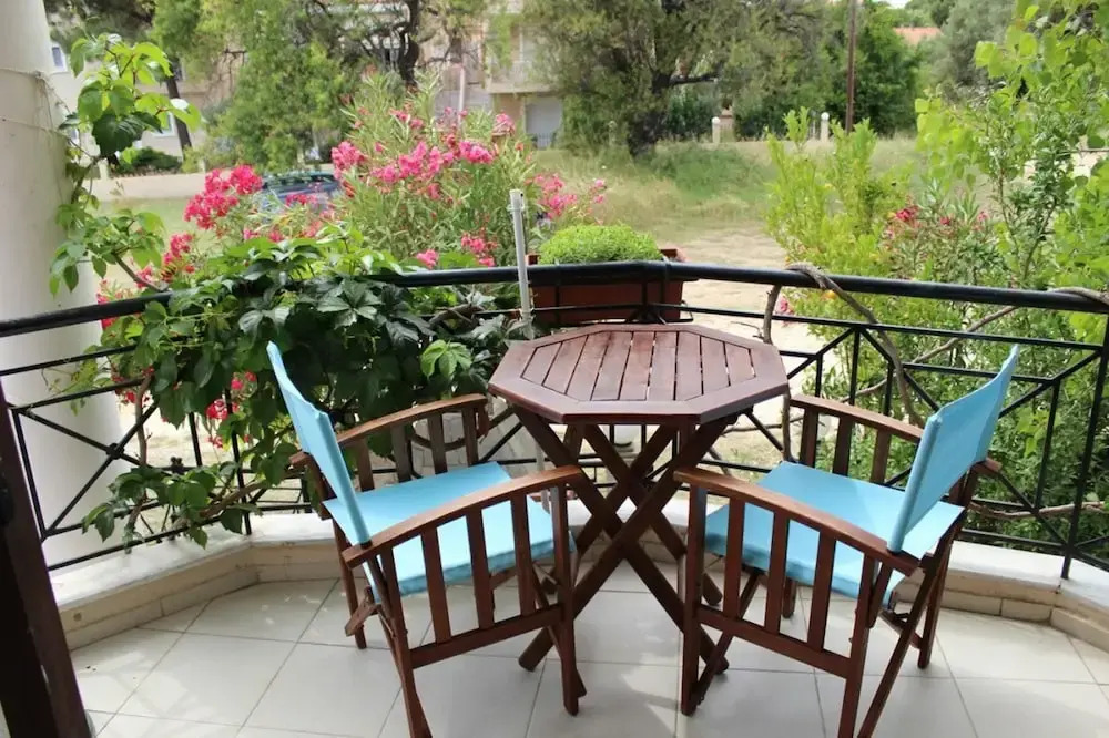 House With 3 Bedrooms in Nikiti, With Enclosed Garden and Wifi