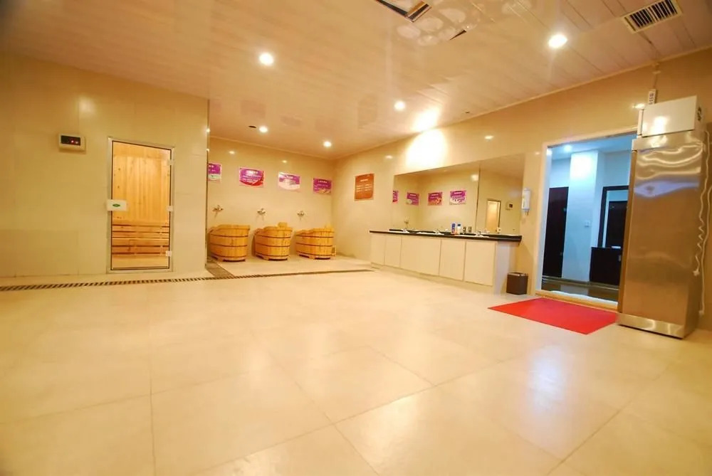 Jinhai Holiday Hotel