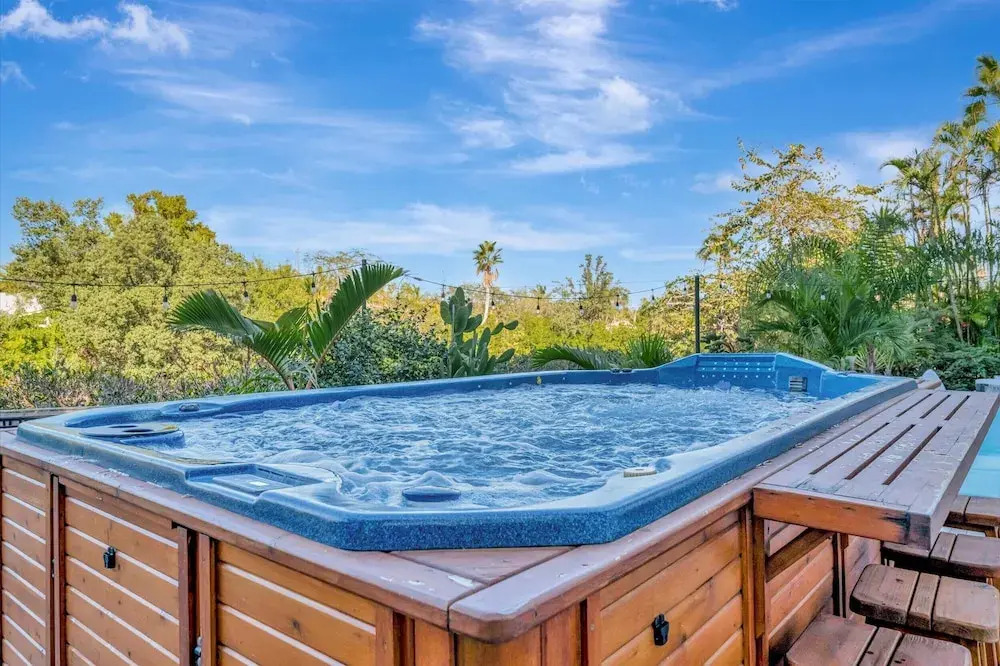 Terra Ceia Private Saltwater Pond Home