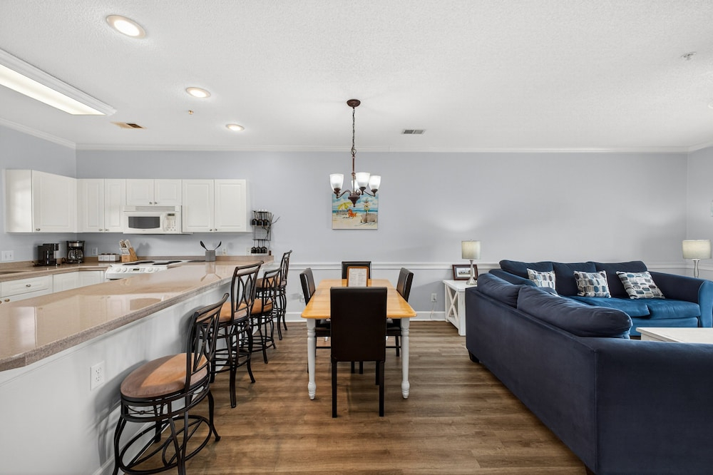 Magnolia North 4868-202