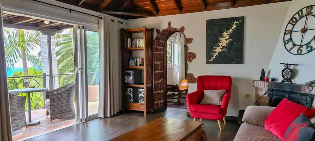 CASA LOS POLVEROS