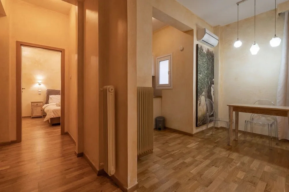 Koukaki Groove apt