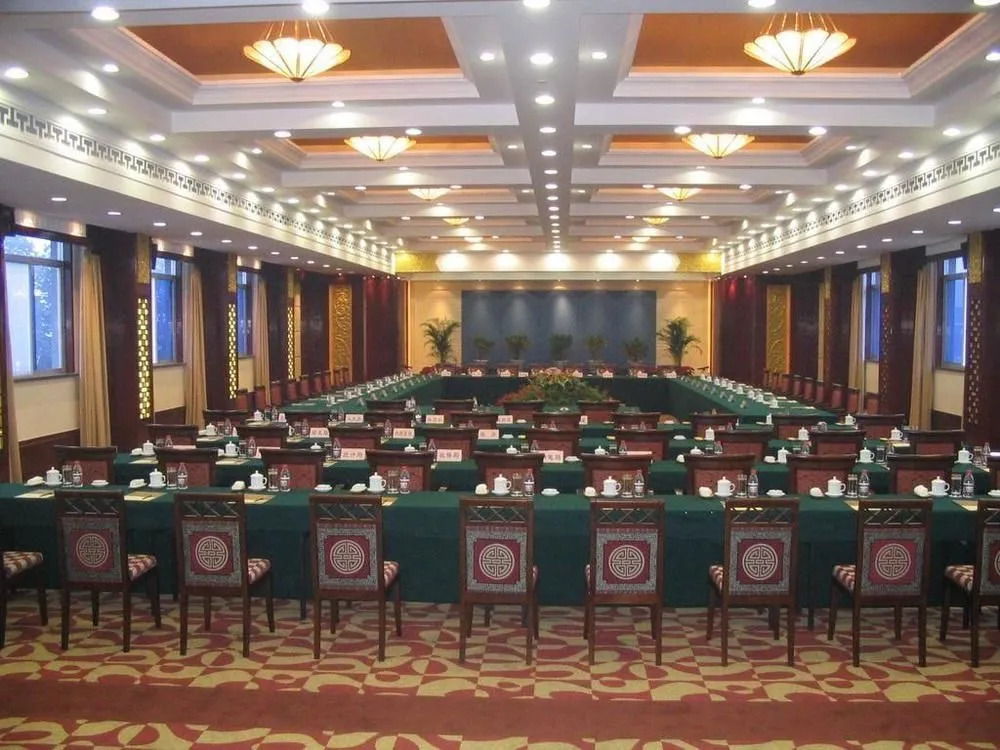 Hangzhou Xiaoshan Sky Hotel