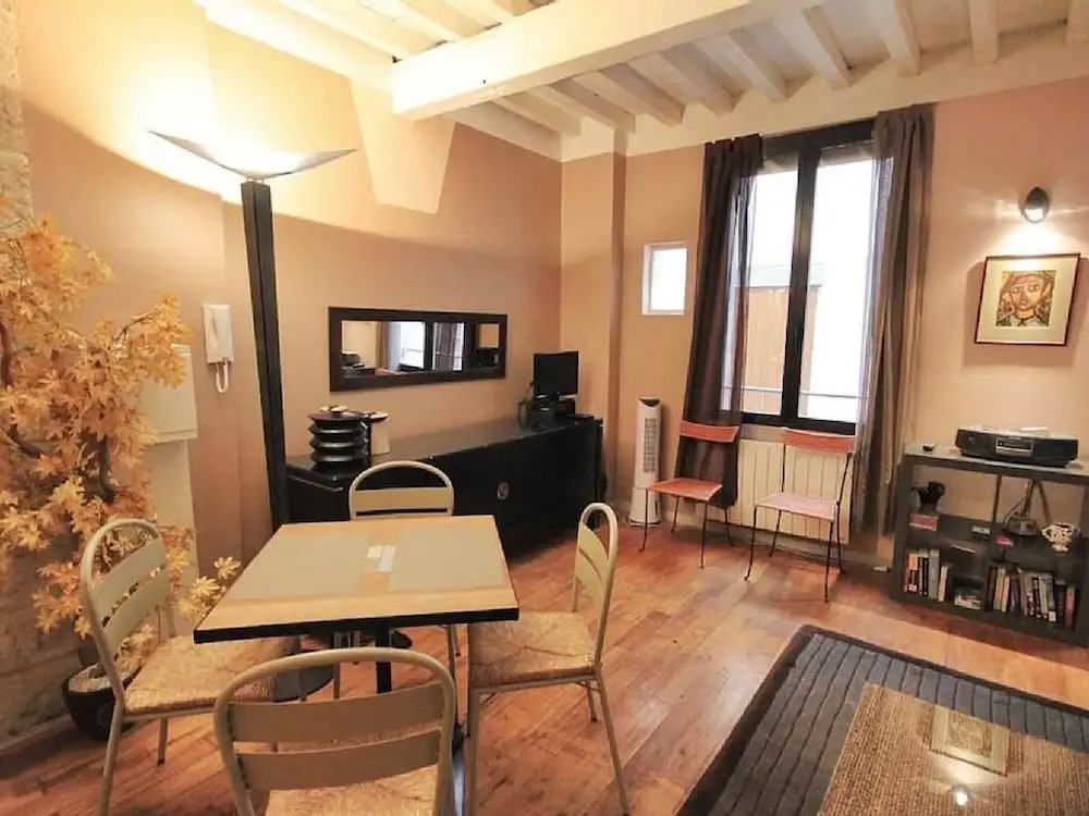 Apartment in the historical center
