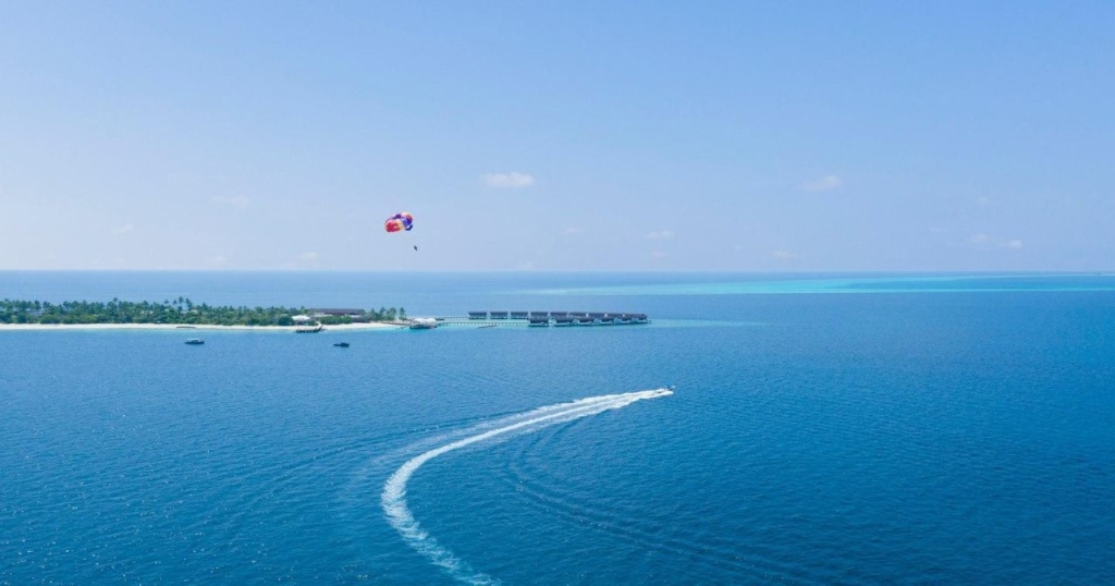 Курорт The Westin Maldives Miriandhoo