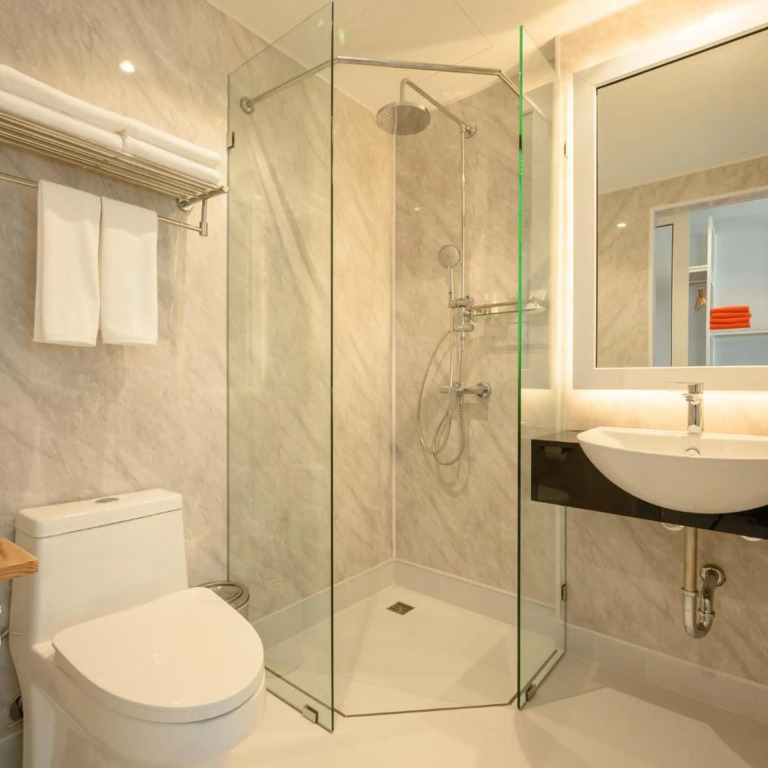 Tour De Phuket Hotel - SHA Plus