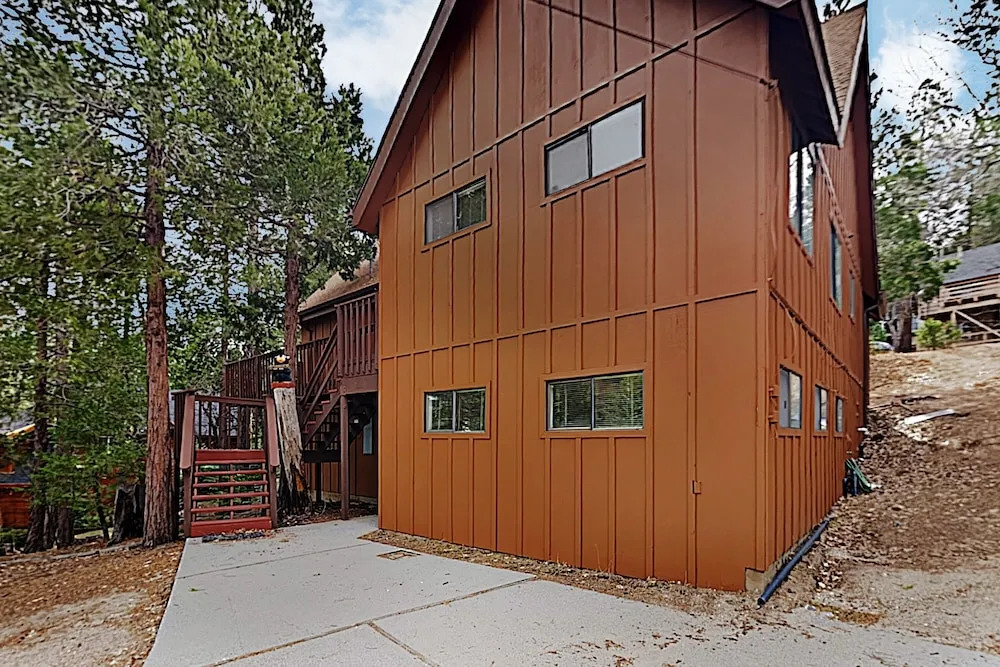 Spacious Rural Retreat: Wraparound Deck, Game Room home