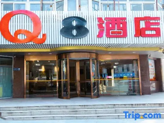 Q8 Hotel