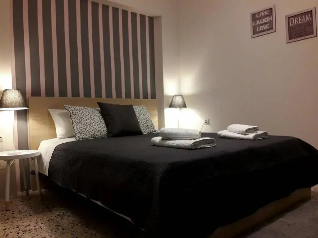 Anesi Rooms To Rent