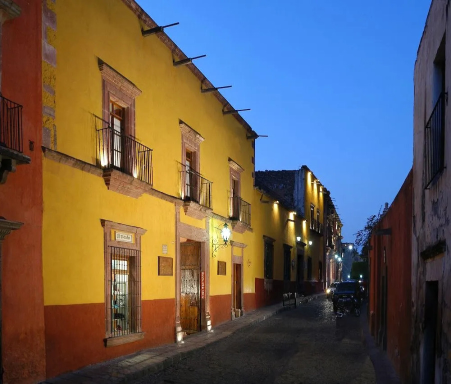 Hotel Carmina