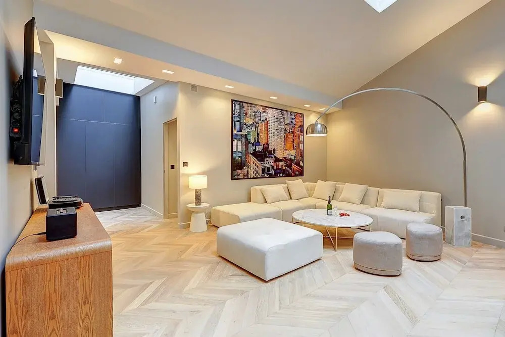 Elegant Apartment With Ac-3br-10p-place des Vosges