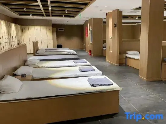 New Bolangsha Hotel (dl Fat Donglai Branch)