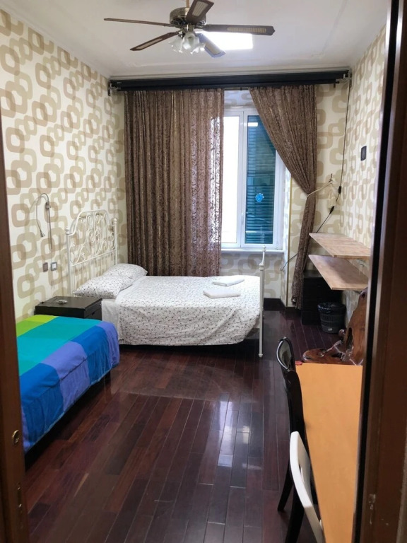Friendhouse2