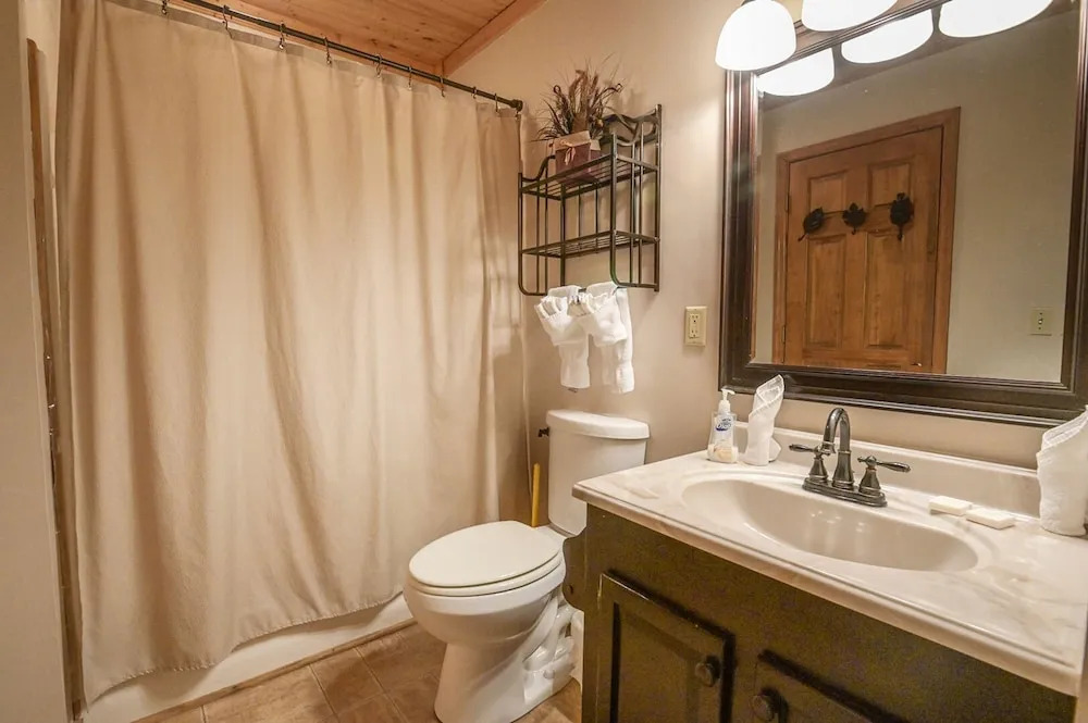 Heavens Delight by Eagles Ridge Resort