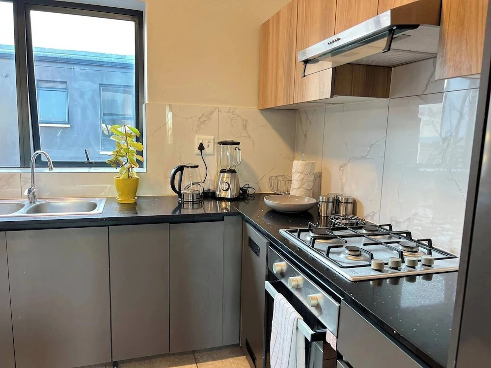 Amazing 1br, 2bath With River View in Waterfall