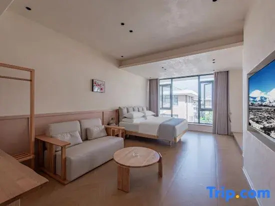 Shiyi Lanjí Vacation Apartment (Poshui Plaza)
