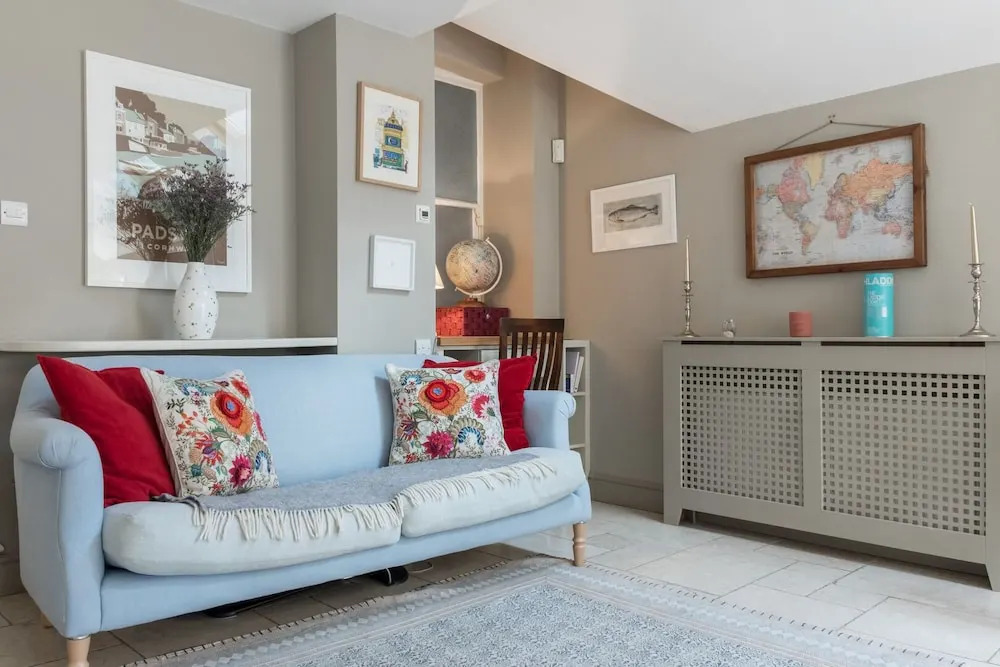 Beautiful Interiors On A Battersea Crescent