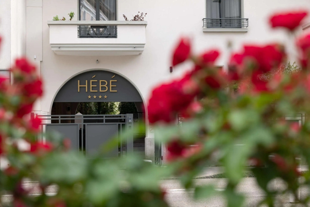 Hébé Hotel