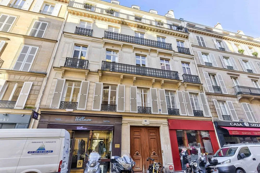 63 - Luxury Flat Champs-Élysées 1C