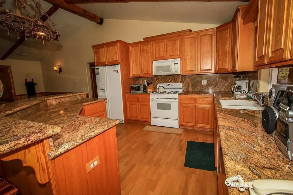 1603-golden Oak Views