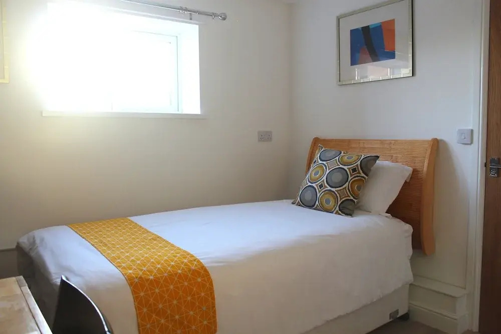 Maze apartments and rooms Free parking
