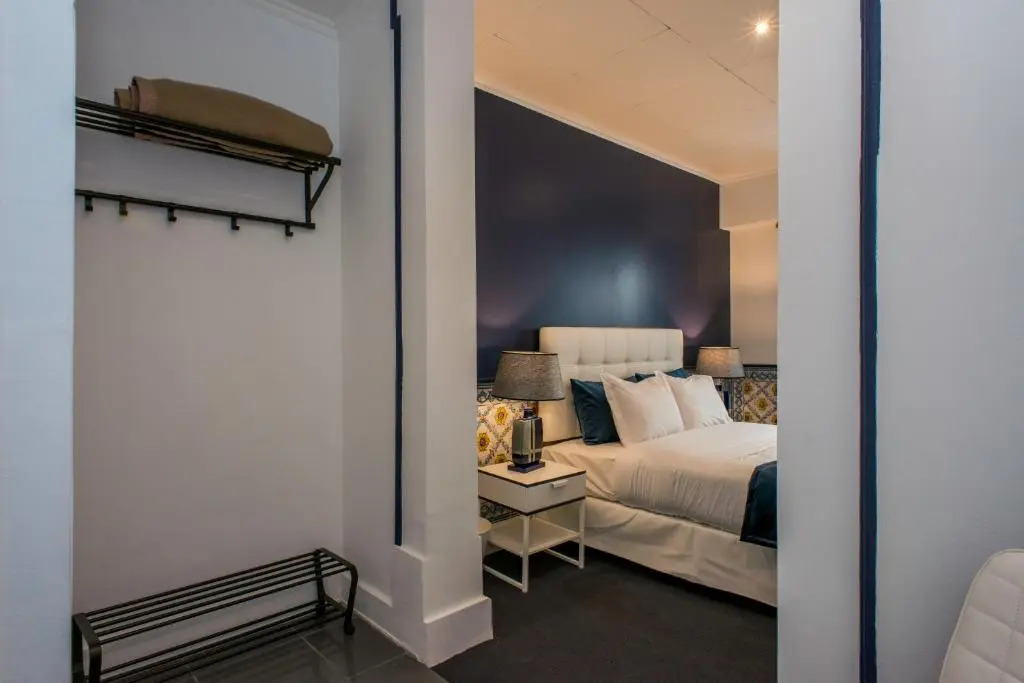 PH Downtown Suites
