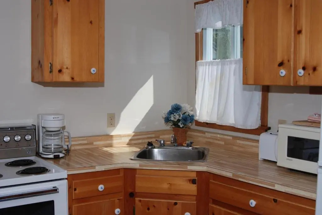 Shining Waters - Ingleside Cottages