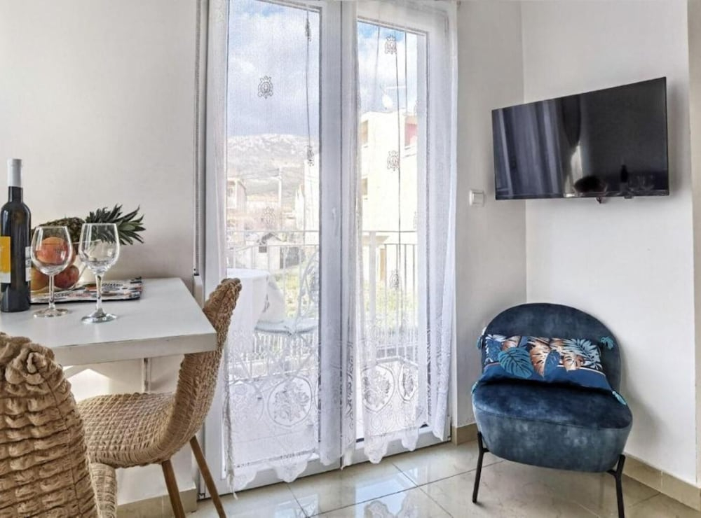 Monika Seaside Apartment