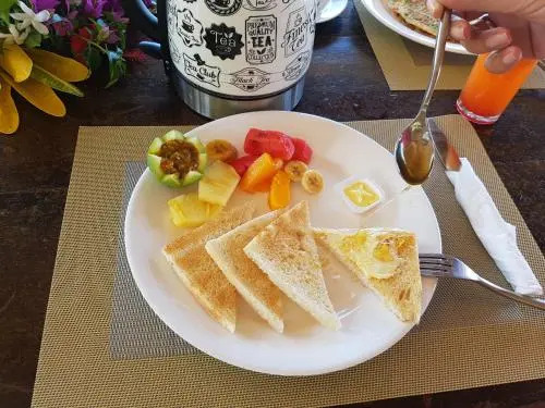 Queen of Sheba Beach Lodge