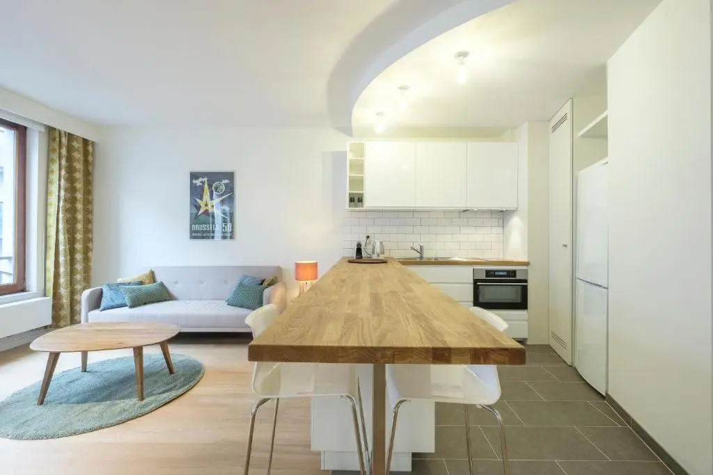 Functional housings 2 steps from Grand Place