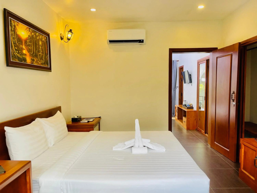 Sea Breeze Resort