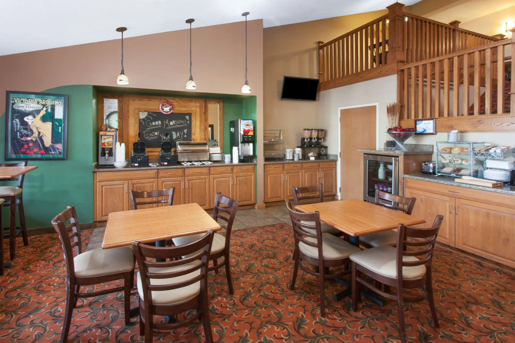 AmericInn by Wyndham Greenville