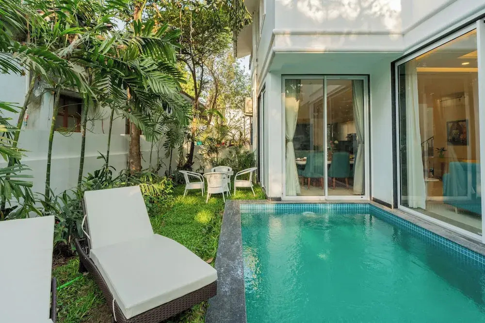 ELIVAAS Laguna Camellia - Luxe 4 BHK Villa Near Popular Beaches with Private Pool