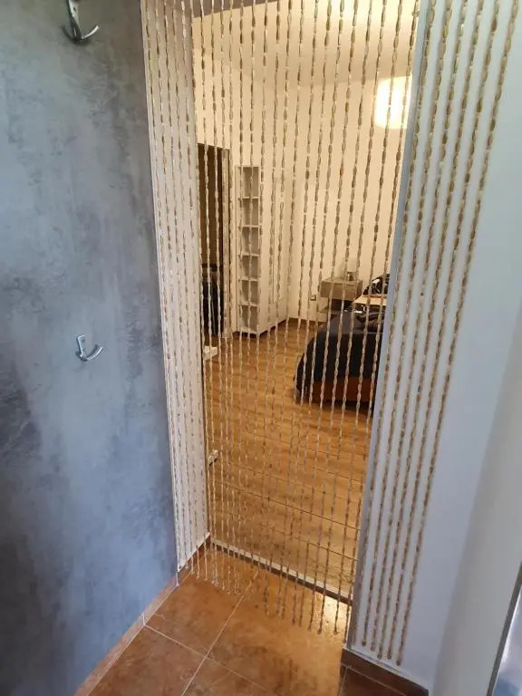 ZITA - Heart of Rovinj, apartment for 2, free parking, 2min center, 5min beach walk