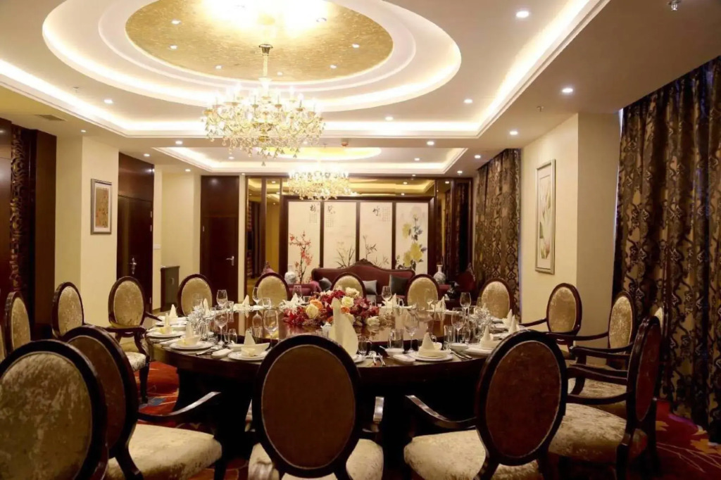Chenyun Hotel