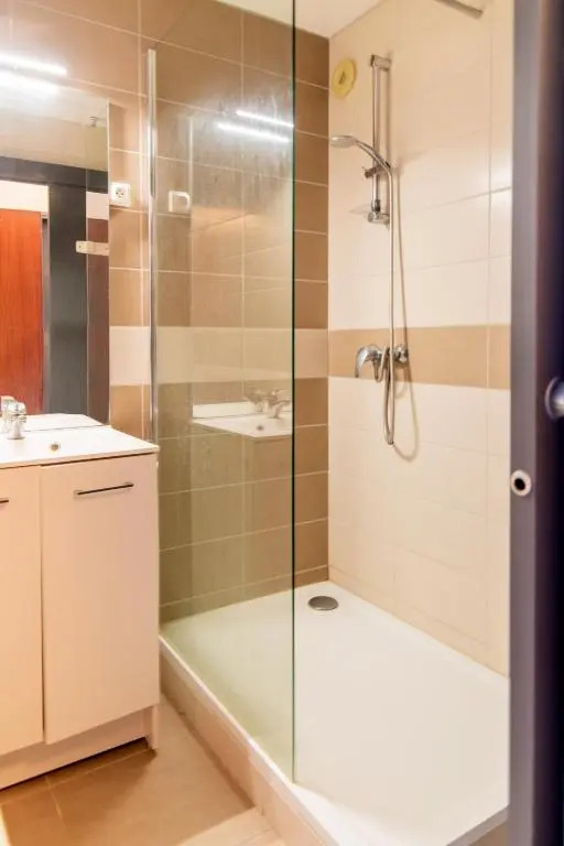 Appartement T1 A 300M Des Thermes De Barbotan