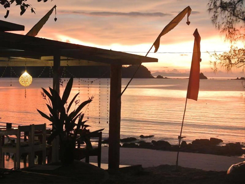 Heaven Beach Resort & Art