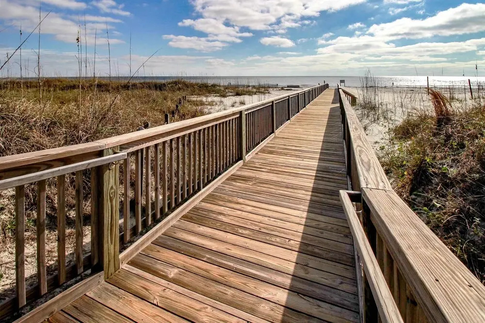Walk to Beach: HHI Beach & Tennis Resort Condo