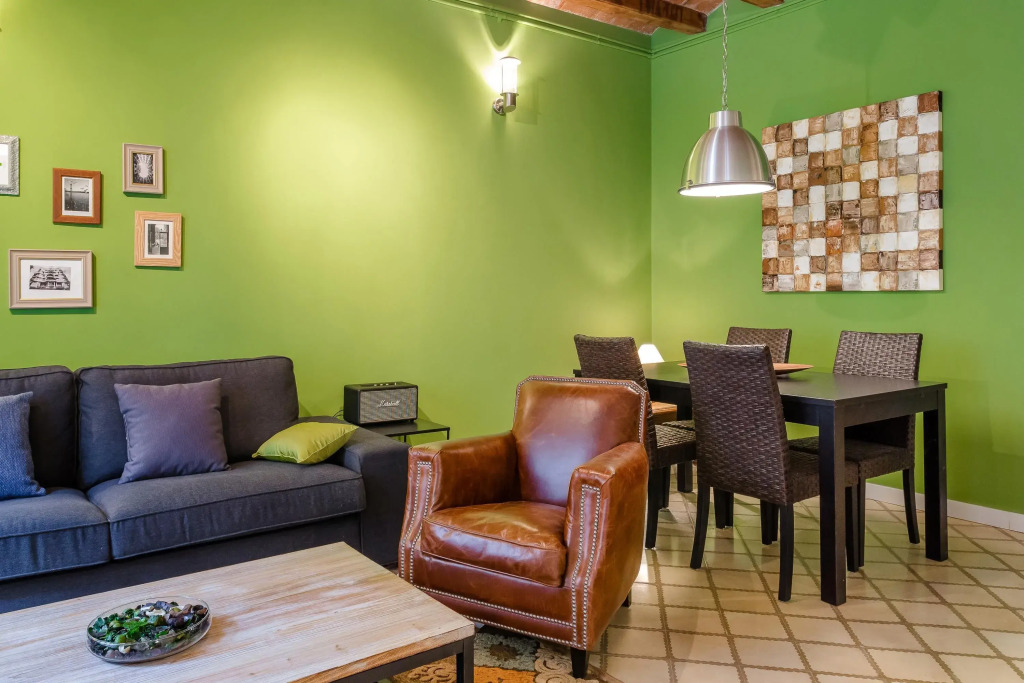 3 Bedroom Green Market Apartment - HOA 48478