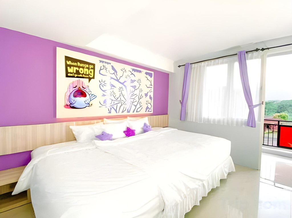Transformer Center Hotel