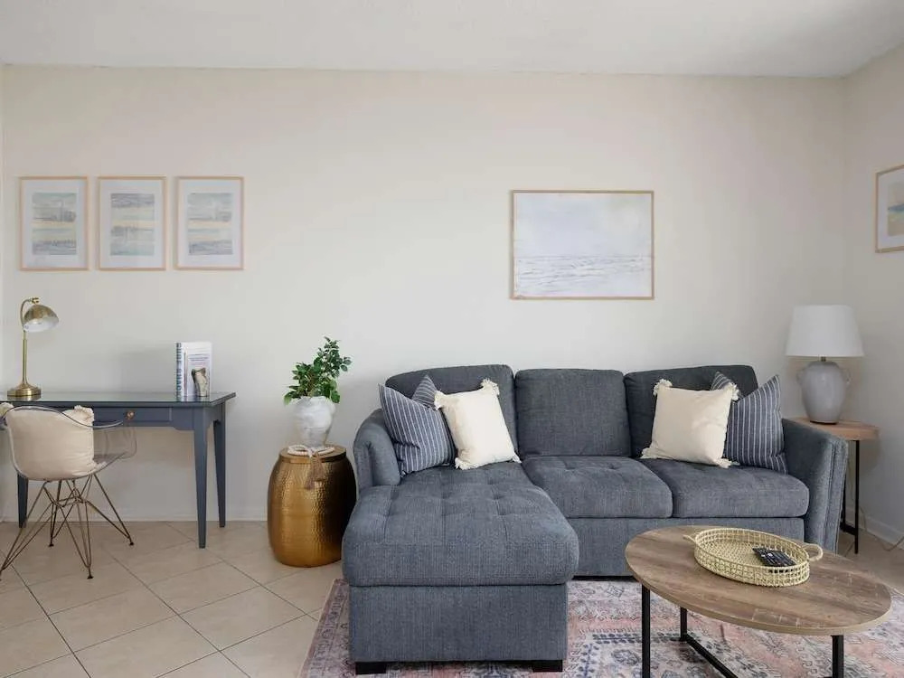 Jacksonville Sea Spray 2B by Distinctive Beach Rentals
