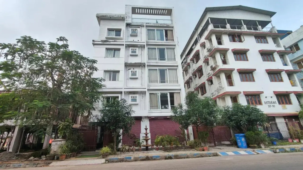 OYO 28208 99 Kombo Inn
