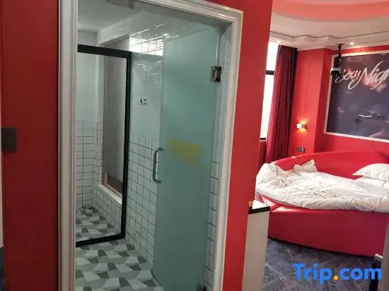 Platinum Theme Hotel