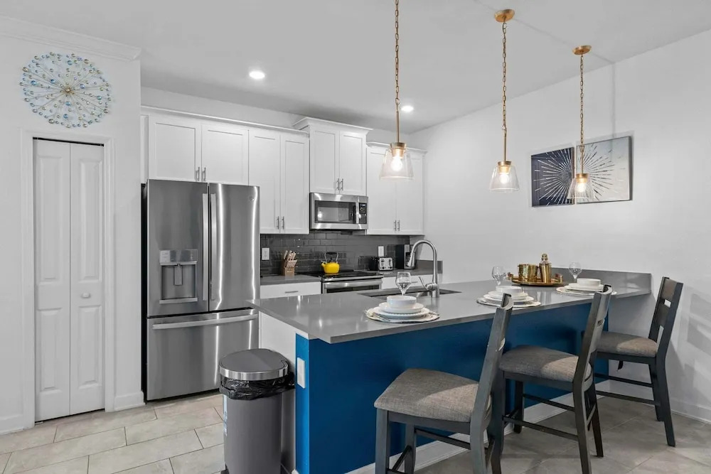 Gorgeous 5bed TH Close to Disney Water Park