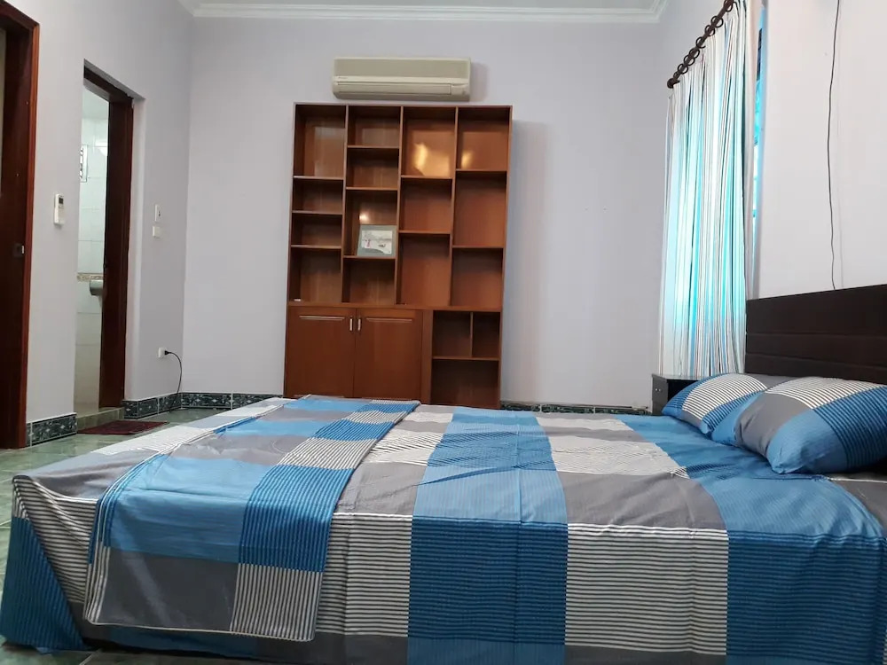 Spacious Modern House nearby Old Quarter