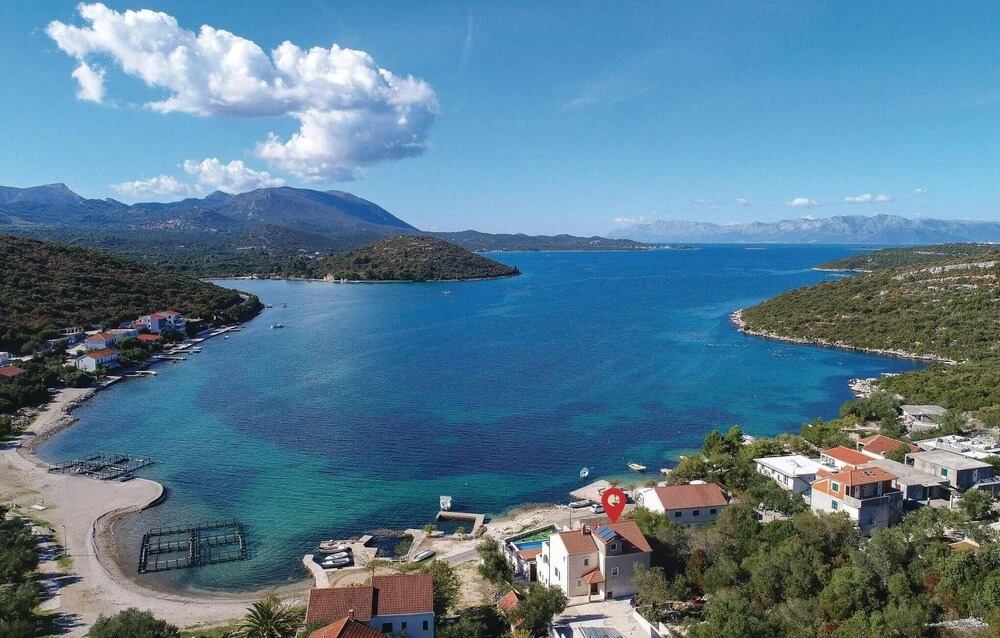 Awesome Home in Luka Dubrava With Wifi and 3 Bedrooms